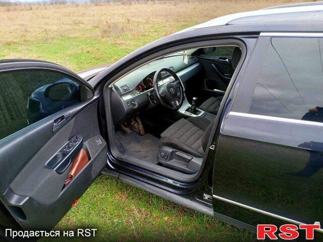 Черный Фольксваген Пассат, объемом двигателя 1.6 л и пробегом 200 тыс. км за 7500 $, фото 6 на Automoto.ua