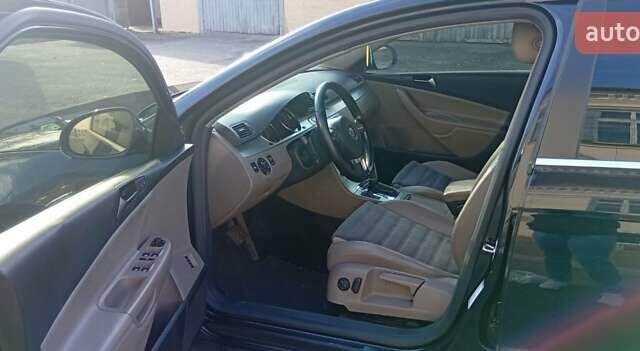 Черный Фольксваген Пассат, объемом двигателя 1.97 л и пробегом 325 тыс. км за 8900 $, фото 4 на Automoto.ua