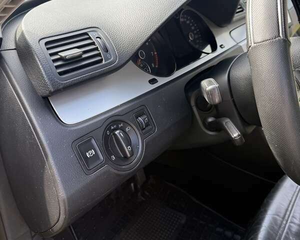 Черный Фольксваген Пассат, объемом двигателя 1.4 л и пробегом 268 тыс. км за 7100 $, фото 7 на Automoto.ua