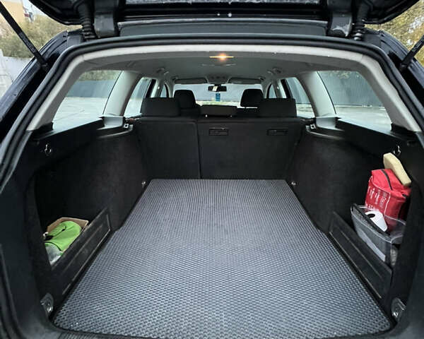 Черный Фольксваген Пассат, объемом двигателя 1.97 л и пробегом 322 тыс. км за 5850 $, фото 14 на Automoto.ua