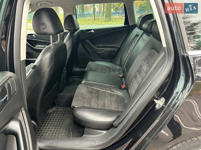 Черный Фольксваген Пассат, объемом двигателя 1.97 л и пробегом 235 тыс. км за 8499 $, фото 53 на Automoto.ua