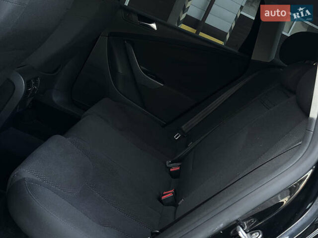 Чорний Фольксваген Пассат, об'ємом двигуна 1.6 л та пробігом 285 тис. км за 6999 $, фото 29 на Automoto.ua