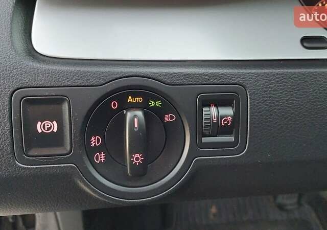 Черный Фольксваген Пассат, объемом двигателя 1.97 л и пробегом 239 тыс. км за 9222 $, фото 63 на Automoto.ua