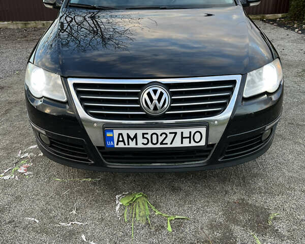 Черный Фольксваген Пассат, объемом двигателя 1.97 л и пробегом 345 тыс. км за 7400 $, фото 1 на Automoto.ua