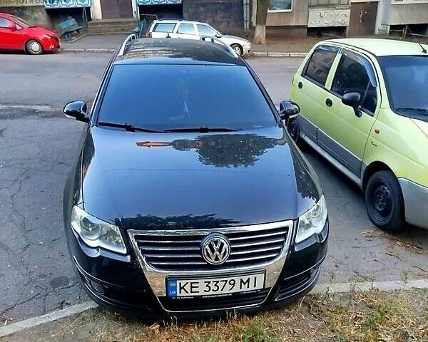 Черный Фольксваген Пассат, объемом двигателя 2 л и пробегом 206 тыс. км за 8200 $, фото 11 на Automoto.ua