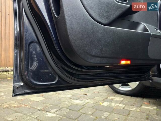 Черный Фольксваген Пассат, объемом двигателя 2 л и пробегом 225 тыс. км за 8800 $, фото 100 на Automoto.ua