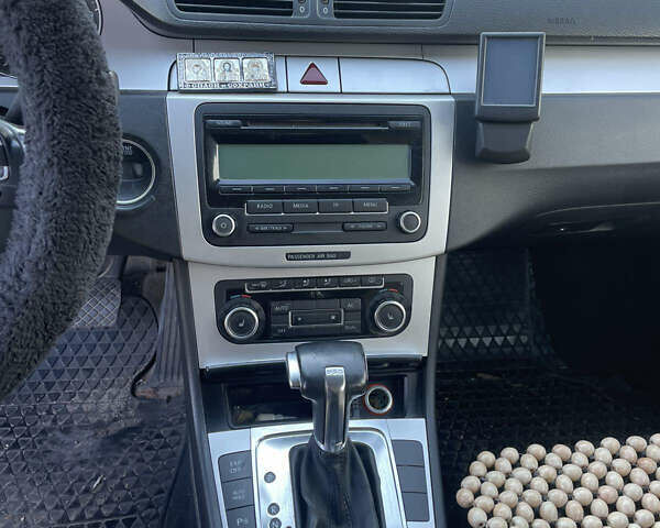 Черный Фольксваген Пассат, объемом двигателя 1.39 л и пробегом 356 тыс. км за 4000 $, фото 6 на Automoto.ua