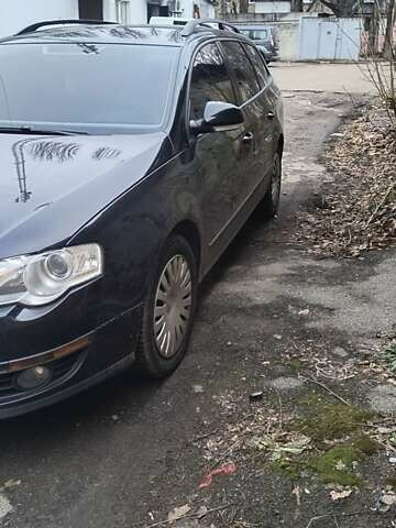 Черный Фольксваген Пассат, объемом двигателя 1.4 л и пробегом 180 тыс. км за 7700 $, фото 11 на Automoto.ua