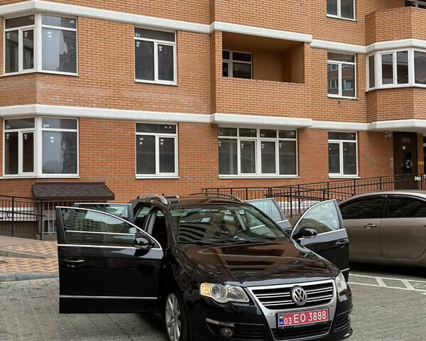 Чорний Фольксваген Пассат, об'ємом двигуна 1.8 л та пробігом 215 тис. км за 7700 $, фото 11 на Automoto.ua