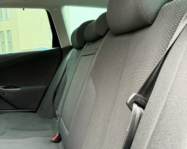 Черный Фольксваген Пассат, объемом двигателя 1.4 л и пробегом 181 тыс. км за 6999 $, фото 42 на Automoto.ua