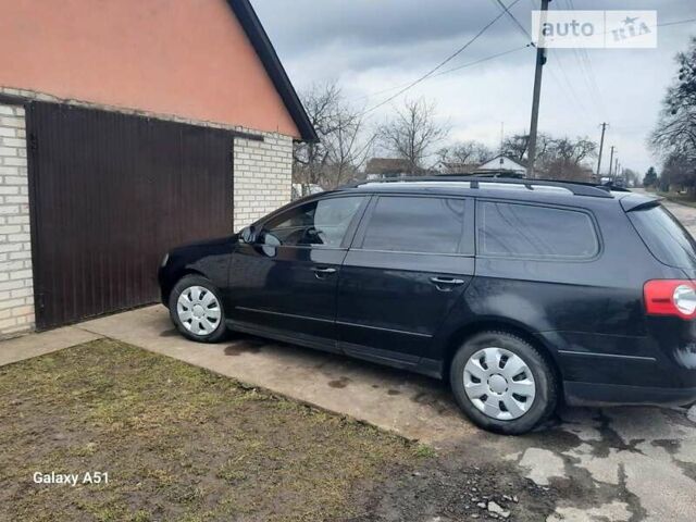 Чорний Фольксваген Пассат, об'ємом двигуна 1.97 л та пробігом 207 тис. км за 7800 $, фото 4 на Automoto.ua