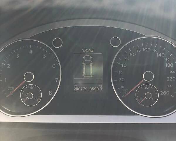 Черный Фольксваген Пассат, объемом двигателя 1.39 л и пробегом 280 тыс. км за 6699 $, фото 4 на Automoto.ua