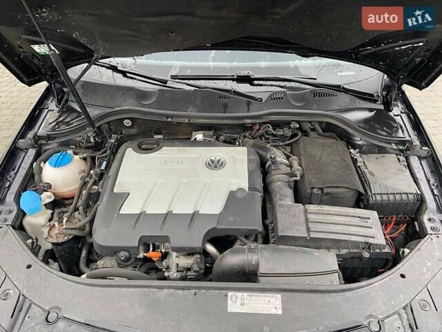 Чорний Фольксваген Пассат, об'ємом двигуна 2 л та пробігом 214 тис. км за 8900 $, фото 19 на Automoto.ua