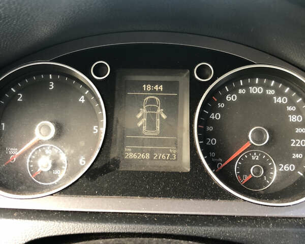 Черный Фольксваген Пассат, объемом двигателя 1.6 л и пробегом 286 тыс. км за 7300 $, фото 3 на Automoto.ua