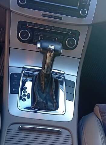 Черный Фольксваген Пассат, объемом двигателя 1.97 л и пробегом 325 тыс. км за 8900 $, фото 9 на Automoto.ua