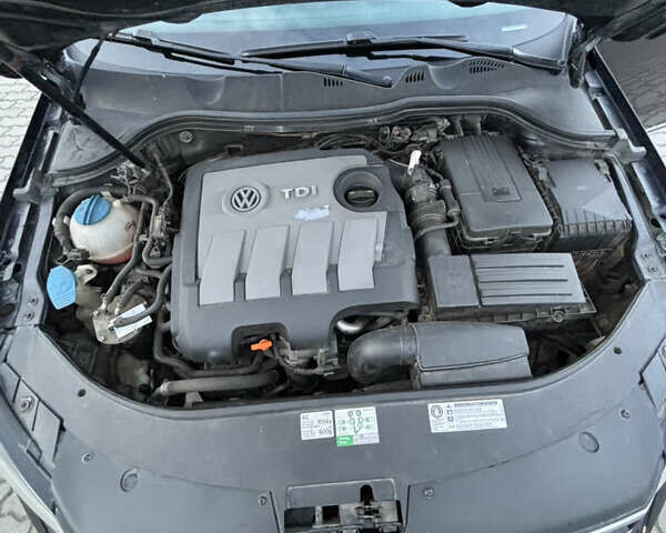 Черный Фольксваген Пассат, объемом двигателя 1.6 л и пробегом 333 тыс. км за 9300 $, фото 14 на Automoto.ua