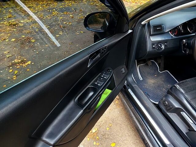 Черный Фольксваген Пассат, объемом двигателя 2 л и пробегом 340 тыс. км за 6800 $, фото 7 на Automoto.ua