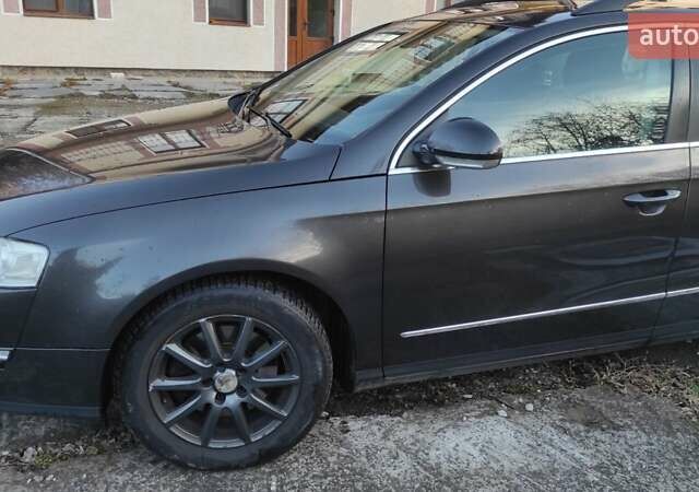 Черный Фольксваген Пассат, объемом двигателя 1.9 л и пробегом 280 тыс. км за 7900 $, фото 5 на Automoto.ua