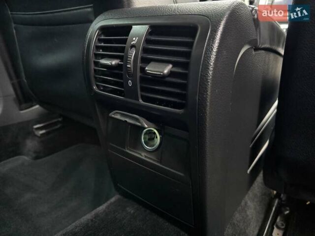 Черный Фольксваген Пассат, объемом двигателя 2 л и пробегом 225 тыс. км за 8800 $, фото 94 на Automoto.ua