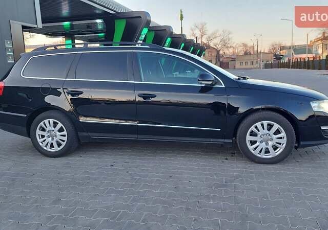 Черный Фольксваген Пассат, объемом двигателя 1.97 л и пробегом 239 тыс. км за 9222 $, фото 8 на Automoto.ua