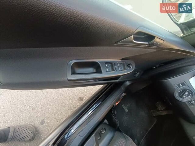 Чорний Фольксваген Пассат, об'ємом двигуна 1.4 л та пробігом 215 тис. км за 6650 $, фото 6 на Automoto.ua