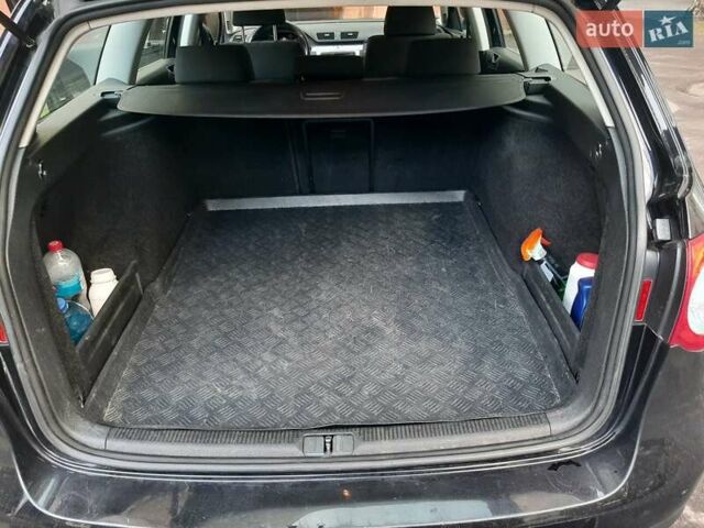 Черный Фольксваген Пассат, объемом двигателя 2 л и пробегом 328 тыс. км за 8000 $, фото 25 на Automoto.ua