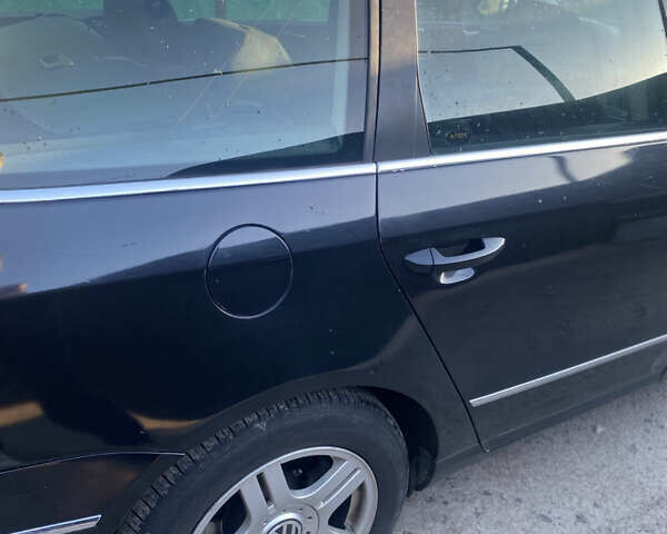 Чорний Фольксваген Пассат, об'ємом двигуна 1.97 л та пробігом 287 тис. км за 7500 $, фото 7 на Automoto.ua