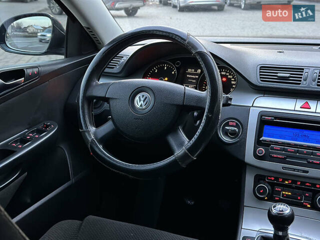 Чорний Фольксваген Пассат, об'ємом двигуна 1.6 л та пробігом 285 тис. км за 6999 $, фото 43 на Automoto.ua