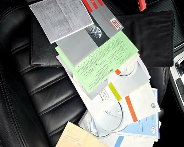 Черный Фольксваген Пассат, объемом двигателя 2 л и пробегом 225 тыс. км за 8800 $, фото 74 на Automoto.ua