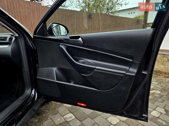 Черный Фольксваген Пассат, объемом двигателя 2 л и пробегом 225 тыс. км за 8800 $, фото 59 на Automoto.ua