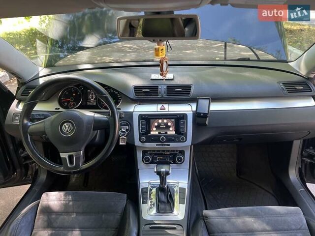 Черный Фольксваген Пассат, объемом двигателя 1.97 л и пробегом 365 тыс. км за 7400 $, фото 1 на Automoto.ua