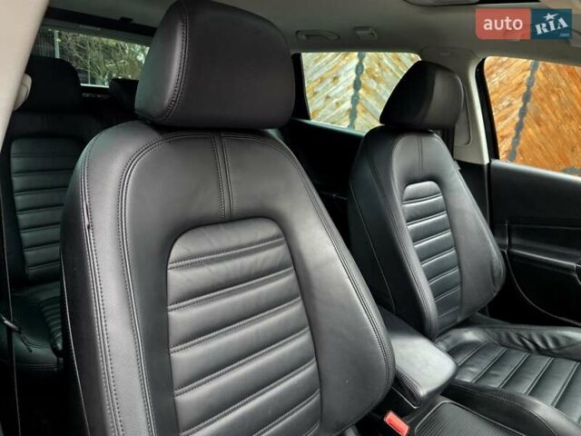 Черный Фольксваген Пассат, объемом двигателя 2 л и пробегом 225 тыс. км за 8800 $, фото 71 на Automoto.ua