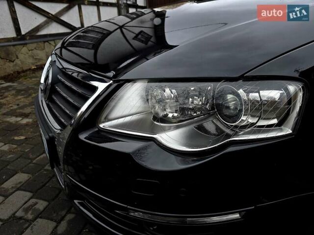 Черный Фольксваген Пассат, объемом двигателя 2 л и пробегом 225 тыс. км за 8800 $, фото 4 на Automoto.ua