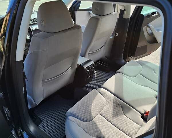 Черный Фольксваген Пассат, объемом двигателя 1.6 л и пробегом 340 тыс. км за 7000 $, фото 11 на Automoto.ua