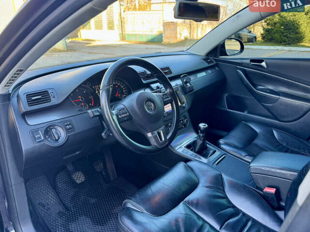 Черный Фольксваген Пассат, объемом двигателя 1.6 л и пробегом 207 тыс. км за 6700 $, фото 21 на Automoto.ua