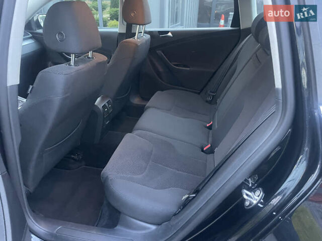 Чорний Фольксваген Пассат, об'ємом двигуна 1.6 л та пробігом 198 тис. км за 7550 $, фото 9 на Automoto.ua