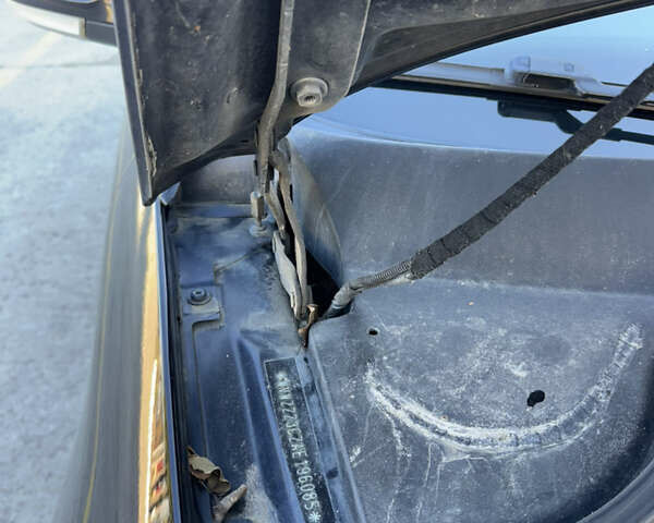 Черный Фольксваген Пассат, объемом двигателя 1.6 л и пробегом 207 тыс. км за 6700 $, фото 43 на Automoto.ua