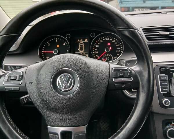 Черный Фольксваген Пассат, объемом двигателя 1.6 л и пробегом 321 тыс. км за 7300 $, фото 15 на Automoto.ua