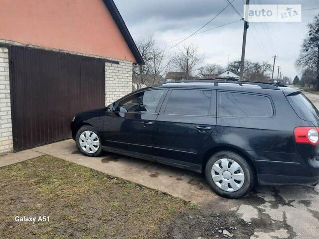 Чорний Фольксваген Пассат, об'ємом двигуна 1.97 л та пробігом 207 тис. км за 7800 $, фото 6 на Automoto.ua