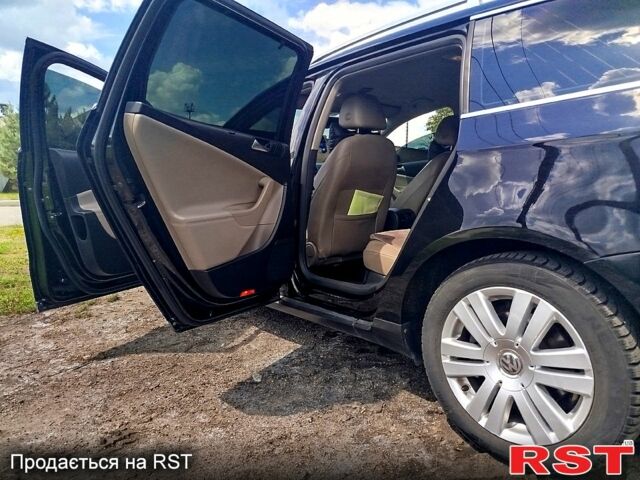 Черный Фольксваген Пассат, объемом двигателя 2 л и пробегом 206 тыс. км за 8200 $, фото 9 на Automoto.ua