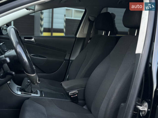 Чорний Фольксваген Пассат, об'ємом двигуна 1.6 л та пробігом 285 тис. км за 6999 $, фото 28 на Automoto.ua