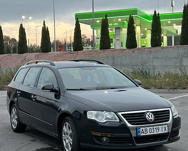Черный Фольксваген Пассат, объемом двигателя 1.97 л и пробегом 322 тыс. км за 5850 $, фото 27 на Automoto.ua