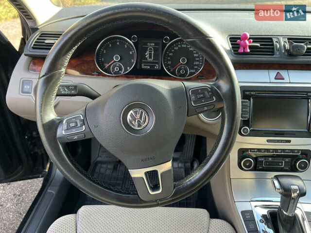 Черный Фольксваген Пассат, объемом двигателя 1.8 л и пробегом 324 тыс. км за 7900 $, фото 19 на Automoto.ua