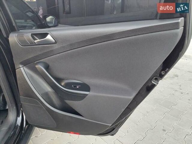 Черный Фольксваген Пассат, объемом двигателя 1.97 л и пробегом 239 тыс. км за 9222 $, фото 80 на Automoto.ua