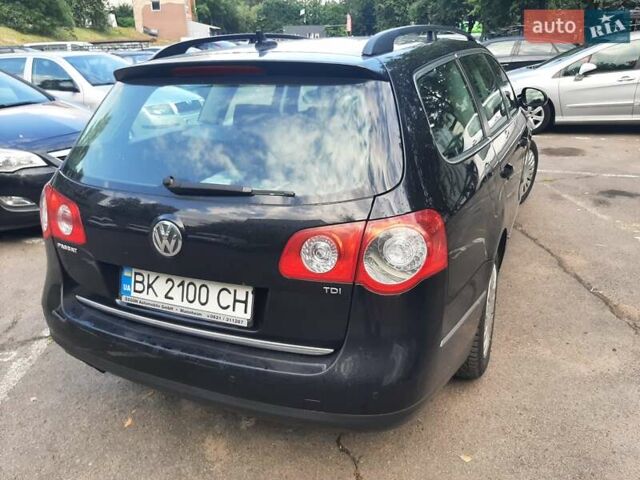 Черный Фольксваген Пассат, объемом двигателя 2 л и пробегом 328 тыс. км за 8000 $, фото 37 на Automoto.ua