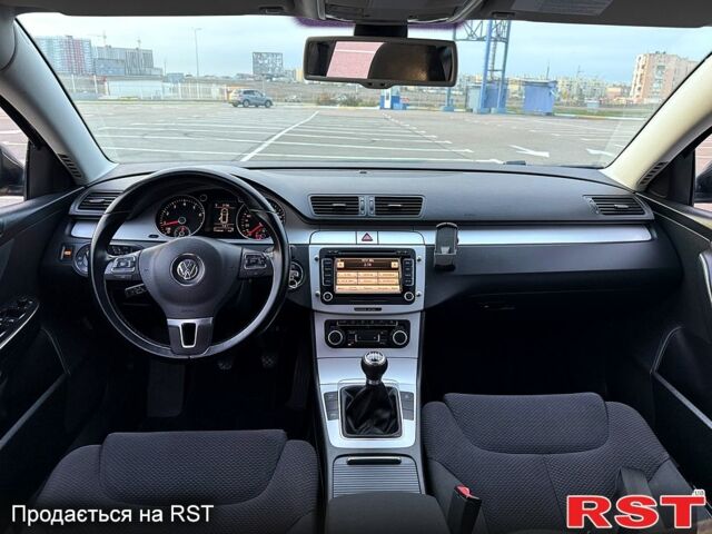 Чорний Фольксваген Пассат, об'ємом двигуна 1.8 л та пробігом 210 тис. км за 7900 $, фото 9 на Automoto.ua