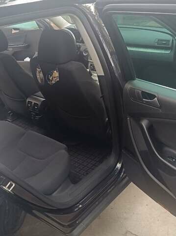 Чорний Фольксваген Пассат, об'ємом двигуна 1.6 л та пробігом 275 тис. км за 8300 $, фото 20 на Automoto.ua