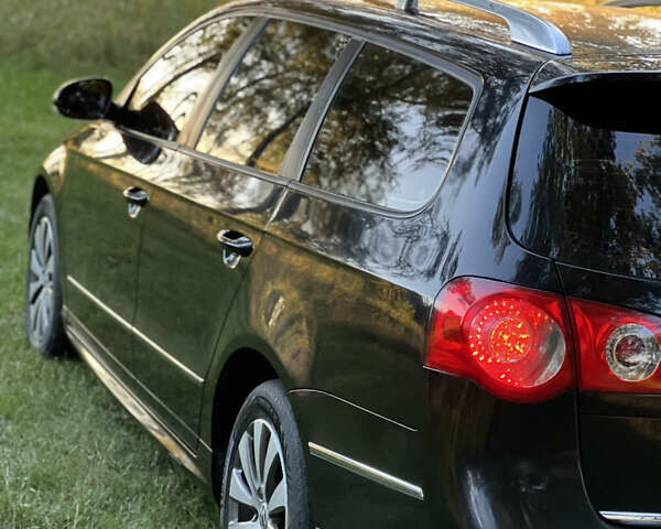 Черный Фольксваген Пассат, объемом двигателя 1.6 л и пробегом 229 тыс. км за 8222 $, фото 13 на Automoto.ua