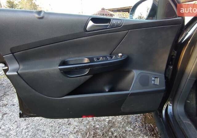 Черный Фольксваген Пассат, объемом двигателя 1.9 л и пробегом 280 тыс. км за 7900 $, фото 26 на Automoto.ua