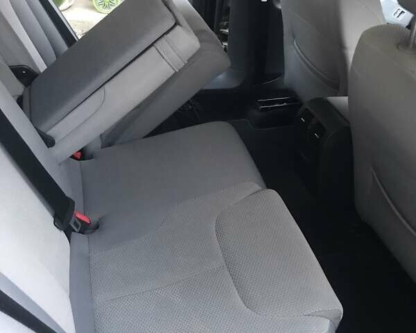 Черный Фольксваген Пассат, объемом двигателя 2 л и пробегом 239 тыс. км за 6600 $, фото 3 на Automoto.ua